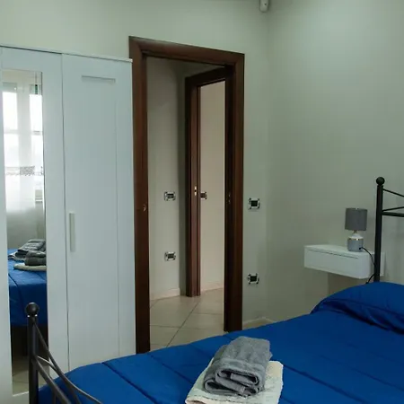 Residenziale, Near The Sea, Free Parking, Family * 那不勒斯
