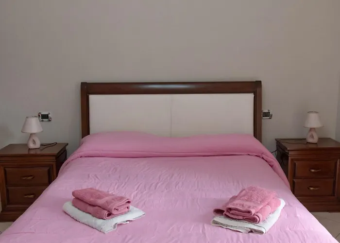公寓 Residenziale, Near The Sea, Free Parking, Family *